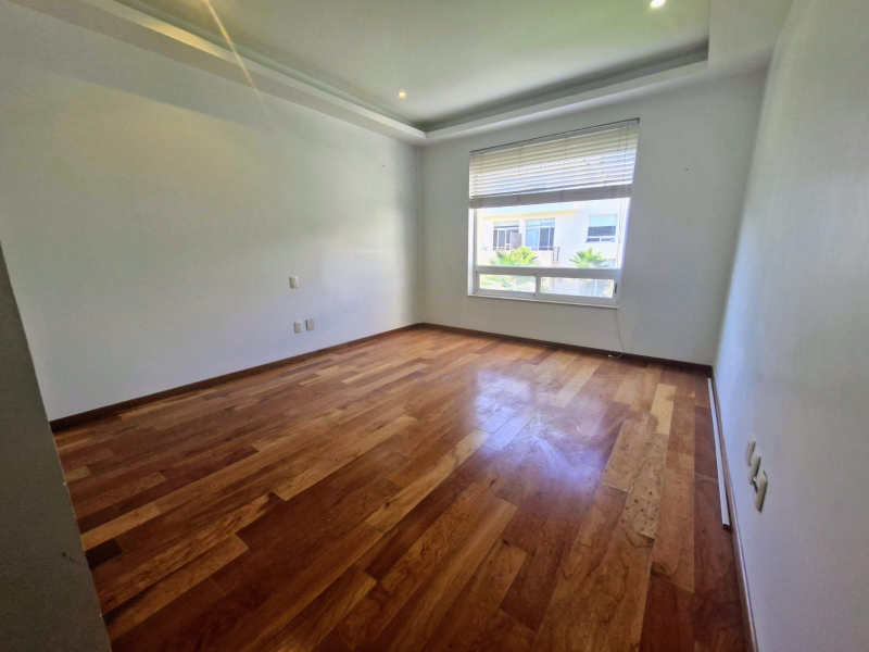 CASA EN VENTA EN PRIVADA - AV. TOLUCA- OLIVAR DE LOS PADRES 