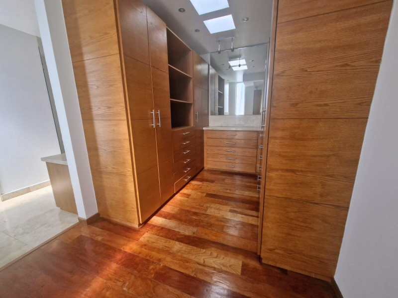 CASA EN VENTA EN PRIVADA - AV. TOLUCA- OLIVAR DE LOS PADRES 