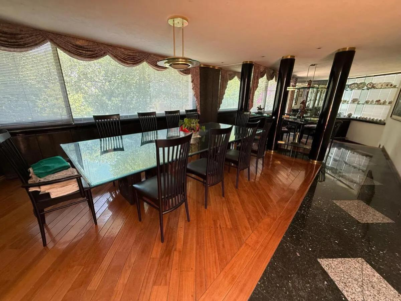 CASA EN VENTA EN PRIVADA TOTALMENTE REMODELADA - AV. CLUB DE GOLF - PLACET -INTERLOMAS