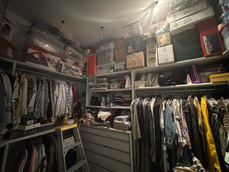 CASA EN VENTA EN PRIVADA TOTALMENTE REMODELADA - AV. CLUB DE GOLF - PLACET -INTERLOMAS