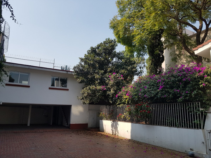 VENTA Casa En Lomas De Chapultepec
