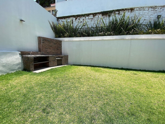 Renta Casa En Lomas Hipodromo. Amueblada O Semi Amueblada