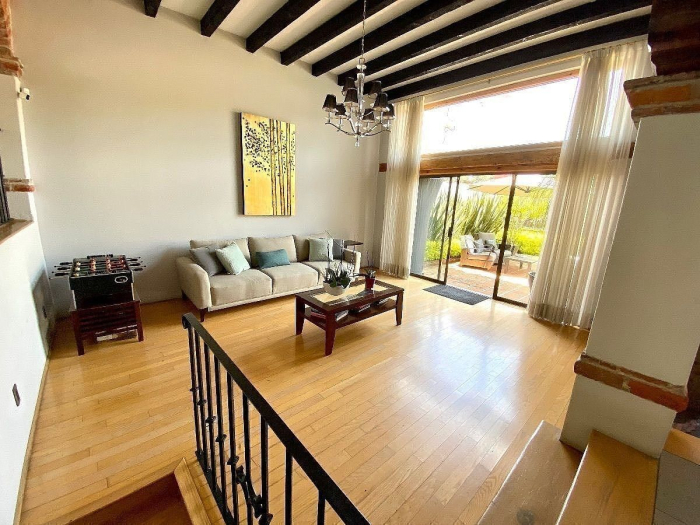 Renta Casa En Lomas Hipodromo. Amueblada O Semi Amueblada