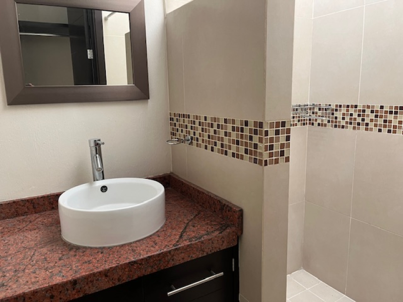 Casa En Condominio En Renta En Zona Real Zapopan