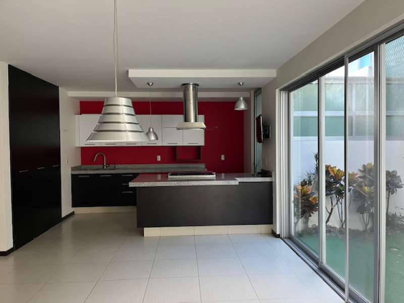 Casa En Condominio En Renta En Zona Real Zapopan