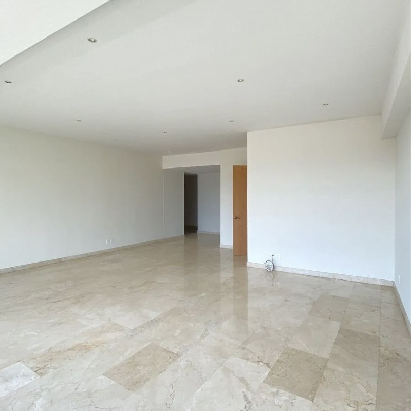 Departamento Con Balcón En Santa Fe 