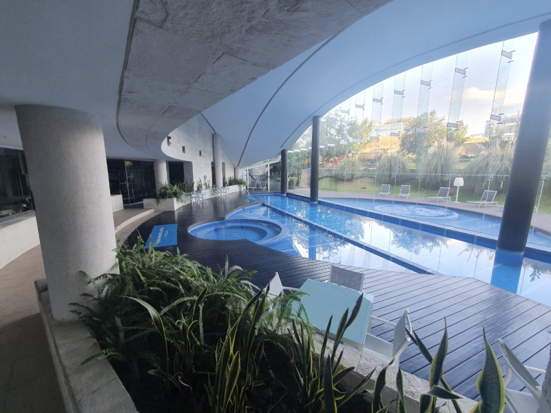 Departamento Con Balcón En Santa Fe 