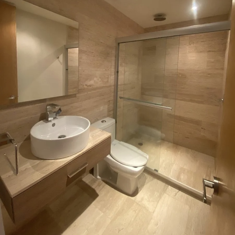 Departamento Con Balcón En Santa Fe 