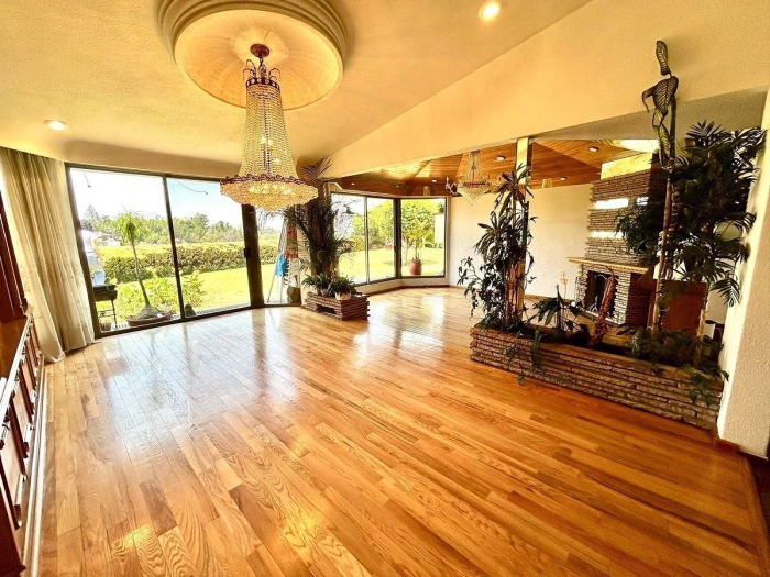 Casa en venta Bosques de las Lomas para actualizar