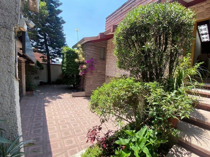 Casa En Venta Bosques De Las Lomas Para Actualizar