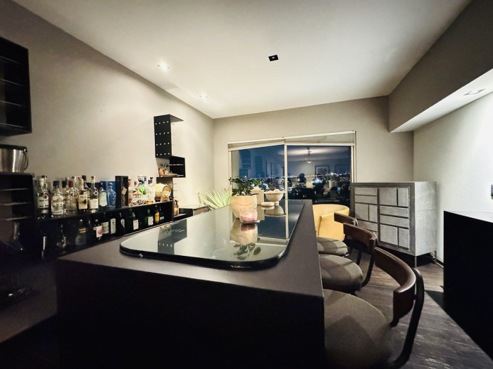 renta departamento amueblado en dos vistas