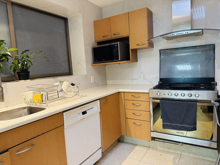 renta departamento amueblado en dos vistas