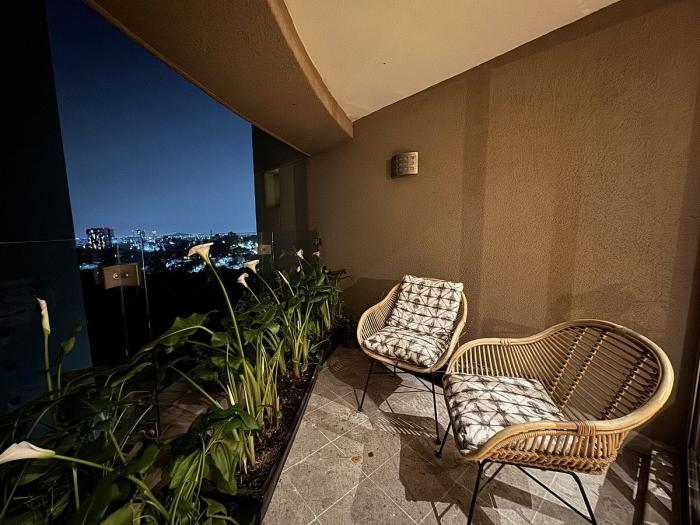 renta departamento amueblado en dos vistas