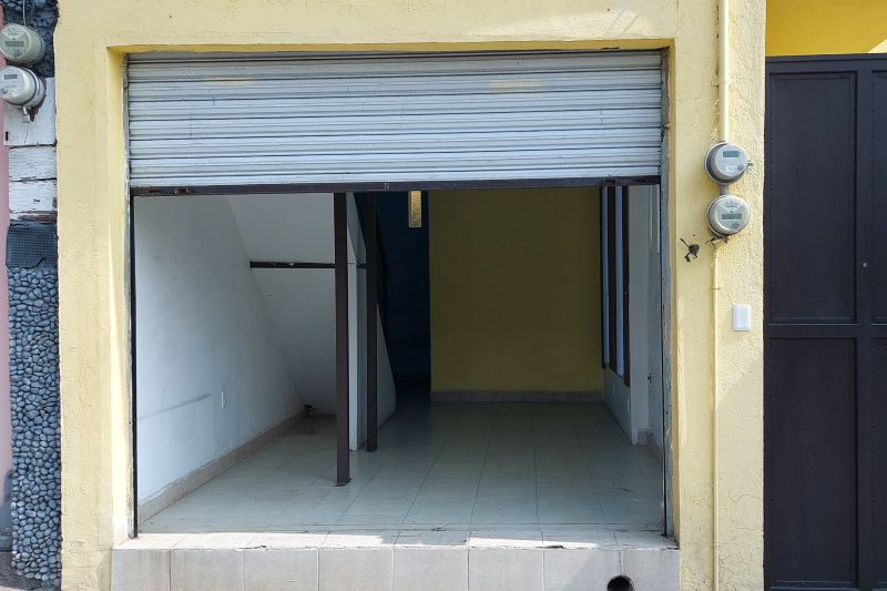 Local Comercial En Renta En Viveros De La Loma