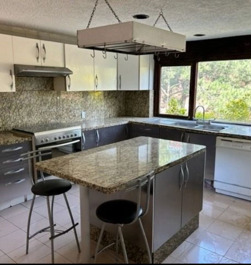 CASA EN VENTA EN PRIVADA PARA ACTUALIZAR-LA LOMA-AHUEHUETES SUR-RIVERA DE CUPIA-BOSQUES DE LAS LOMAS-LOMAS DE CHAPULTEPEC 