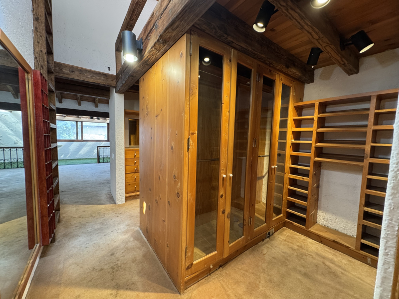 CASA EN VENTA EN PRIVADA PARA ACTUALIZAR-LA LOMA-AHUEHUETES SUR-RIVERA DE CUPIA-BOSQUES DE LAS LOMAS-LOMAS DE CHAPULTEPEC 