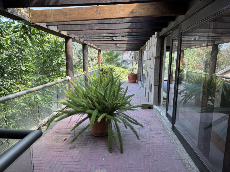 CASA EN VENTA EN PRIVADA PARA ACTUALIZAR-LA LOMA-AHUEHUETES SUR-RIVERA DE CUPIA-BOSQUES DE LAS LOMAS-LOMAS DE CHAPULTEPEC 