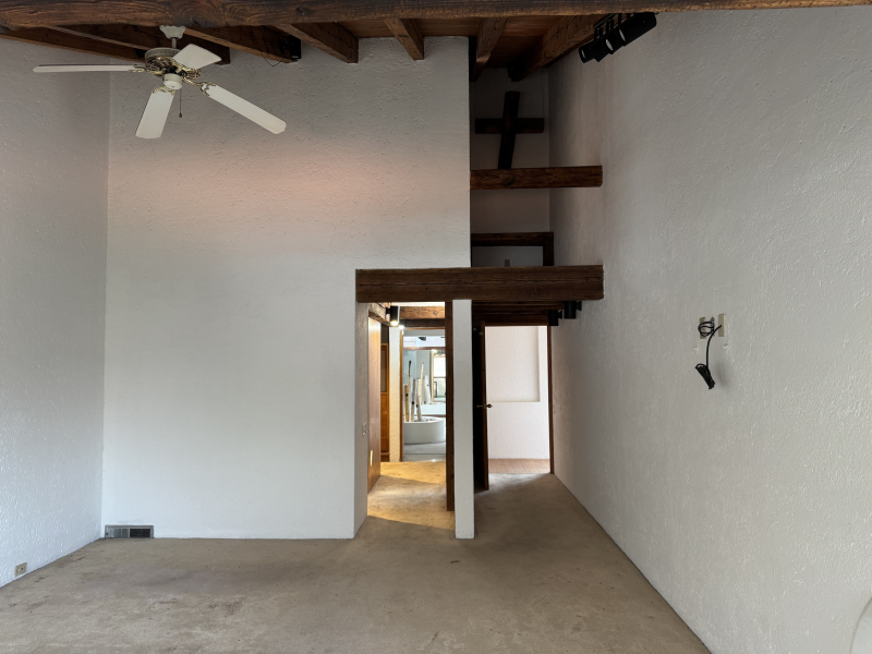 CASA EN VENTA EN PRIVADA PARA ACTUALIZAR-LA LOMA-AHUEHUETES SUR-RIVERA DE CUPIA-BOSQUES DE LAS LOMAS-LOMAS DE CHAPULTEPEC 