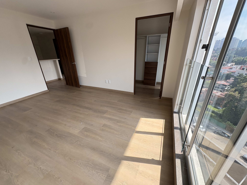 Departamento En Venta En Bosques De Las Palmas