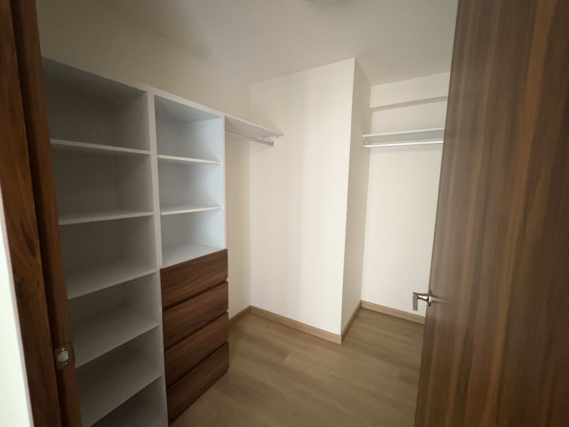 Departamento En Venta En Bosques De Las Palmas