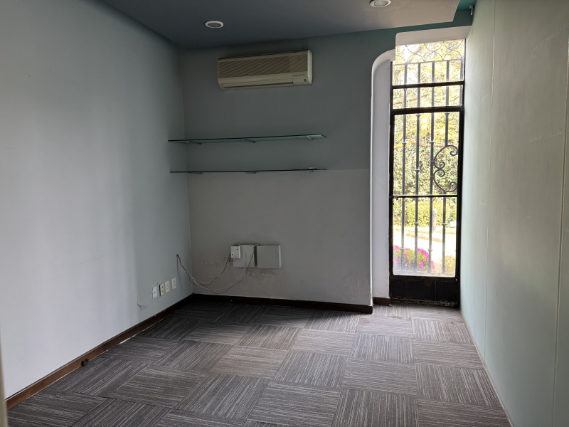 imponete casa en venta con uso de suelo - reforma - lomas de chapultepec 