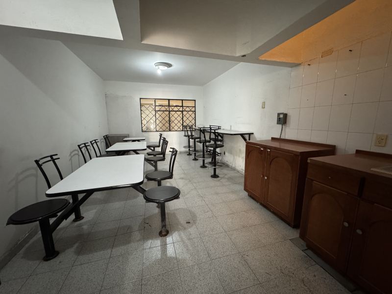 imponete casa en venta con uso de suelo - reforma - lomas de chapultepec 