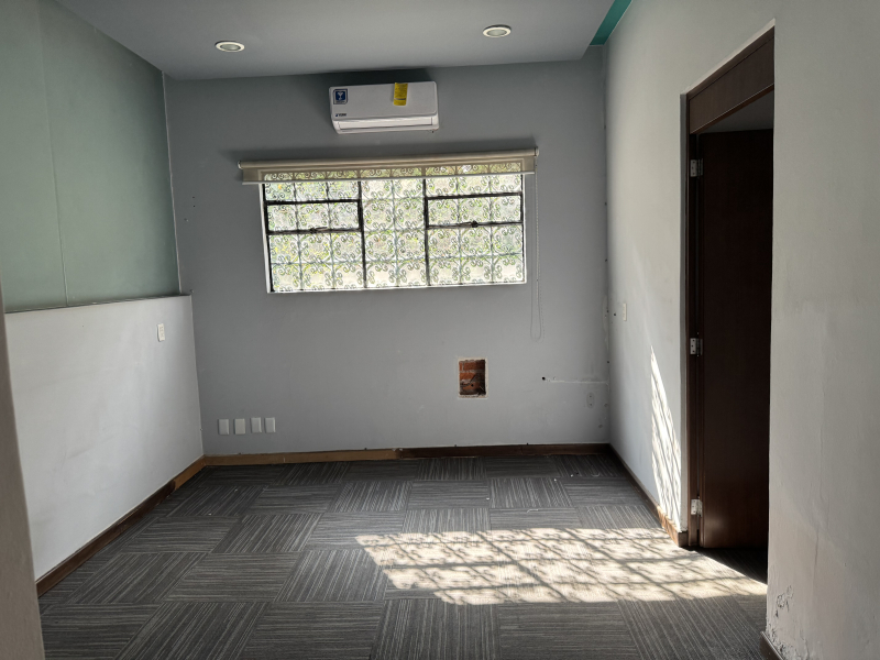 imponete casa en renta con uso de suelo - reforma - lomas de chapultepec 