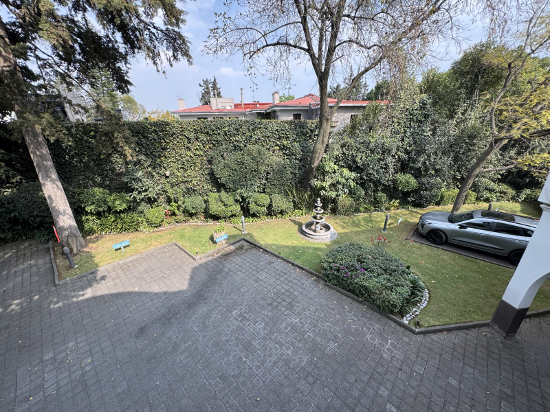 imponete casa en renta con uso de suelo - reforma - lomas de chapultepec 