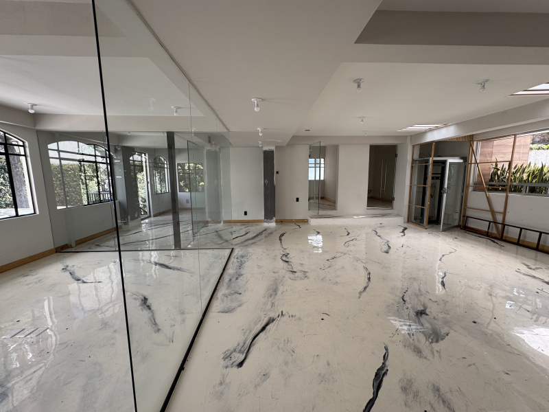 imponete casa en renta con uso de suelo - reforma - lomas de chapultepec 