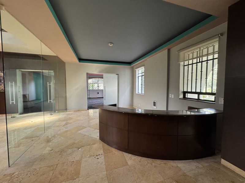 imponete casa en renta con uso de suelo - reforma - lomas de chapultepec 