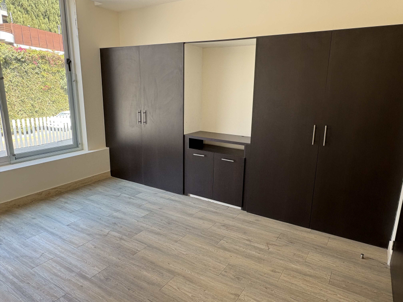 Departamento En Venta En Bosques De Las Palmas