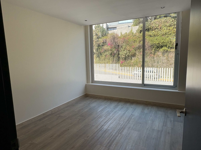 Departamento En Renta En Bosques De Las Palmas