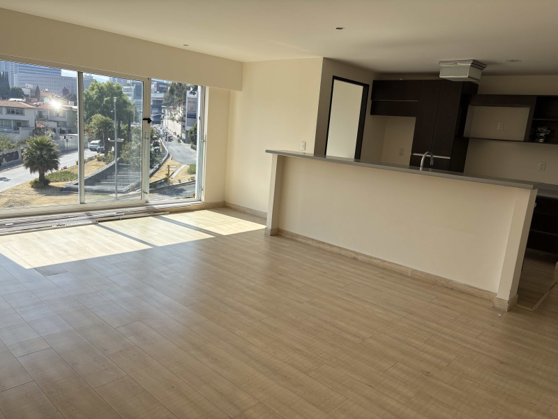 Departamento En Renta En Bosques De Las Palmas