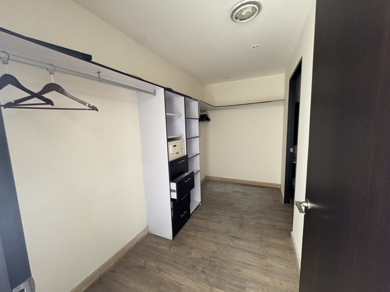 Departamento En Renta En Bosques De Las Palmas