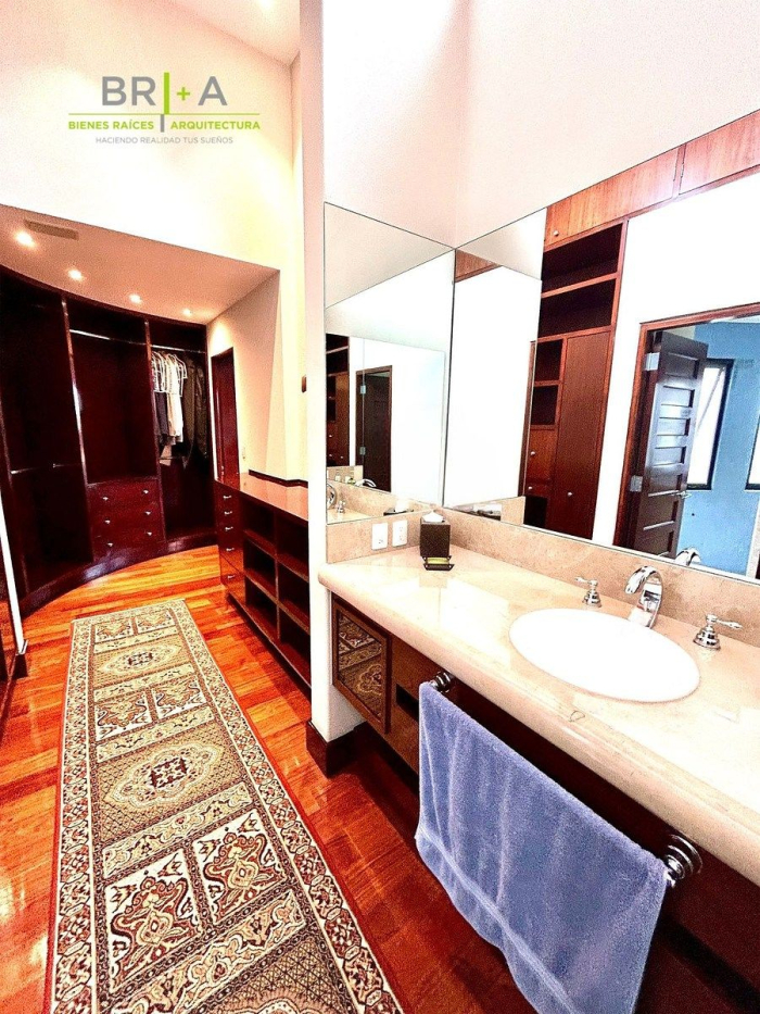 Venta De Casa En Hacienda Santa Fe