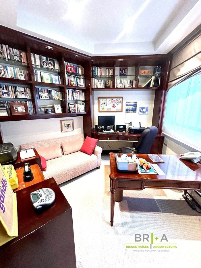 Venta De Casa En Hacienda Santa Fe