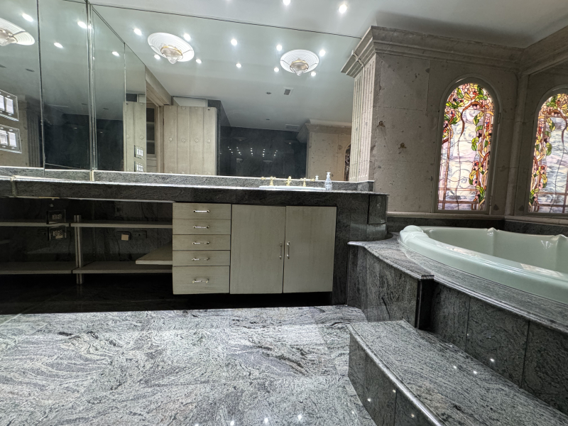 DEPARTAMENTO EN VENTA - AHUEHUETES SUR - LA LOMA - BOSQUES 