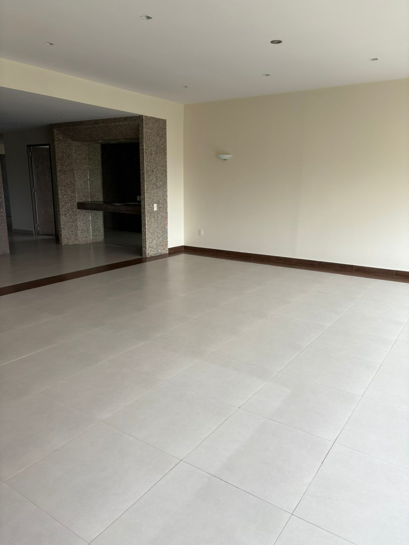 Departamnto En  Venta En Lomas Country Club