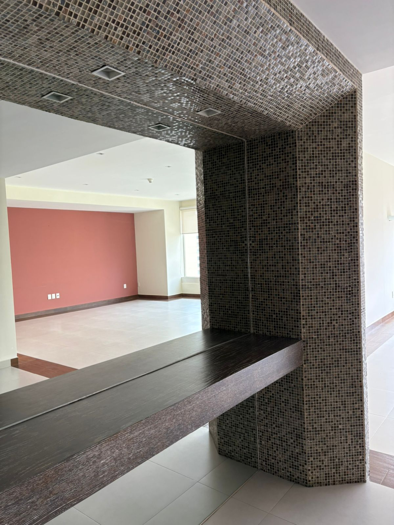 Departamnto En  Venta En Lomas Country Club