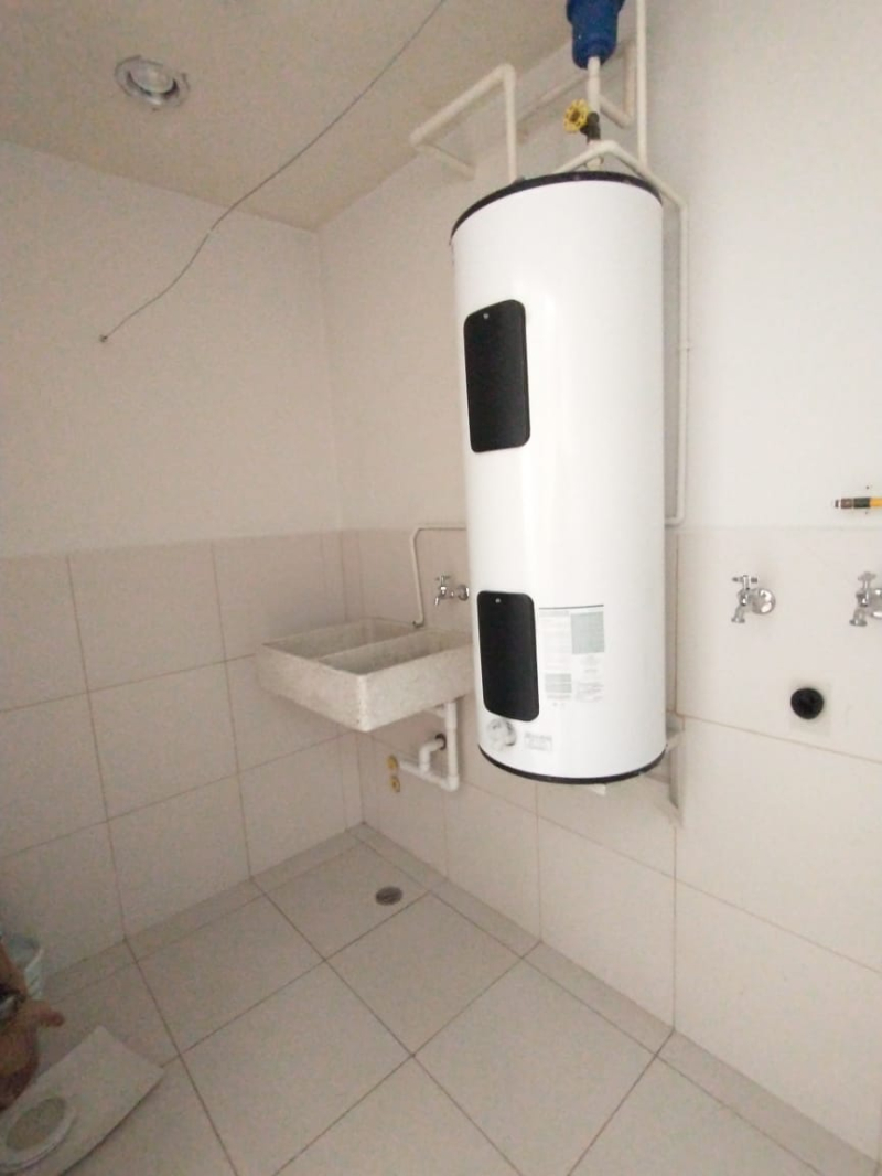 se renta departamento en residencial carso torre dalí miguel hidalgo, cdmx.