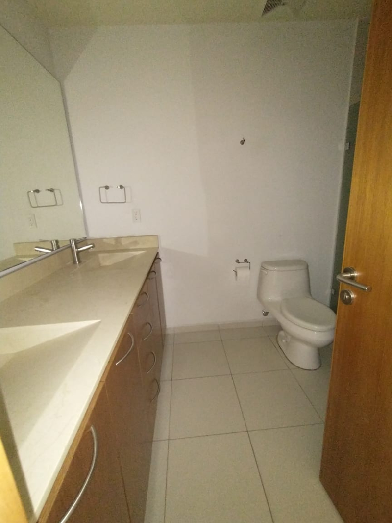 se renta departamento en residencial carso torre dalí miguel hidalgo, cdmx.