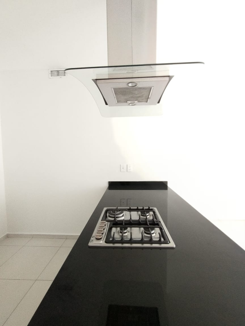 se renta departamento en residencial carso torre dalí miguel hidalgo, cdmx.