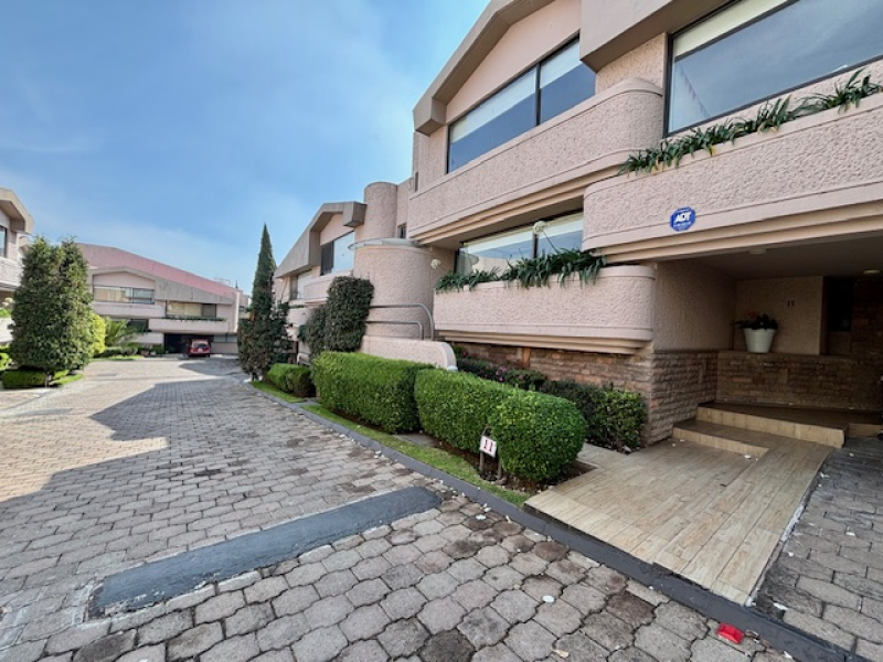 Casa En Venta, En Lomas Country Club