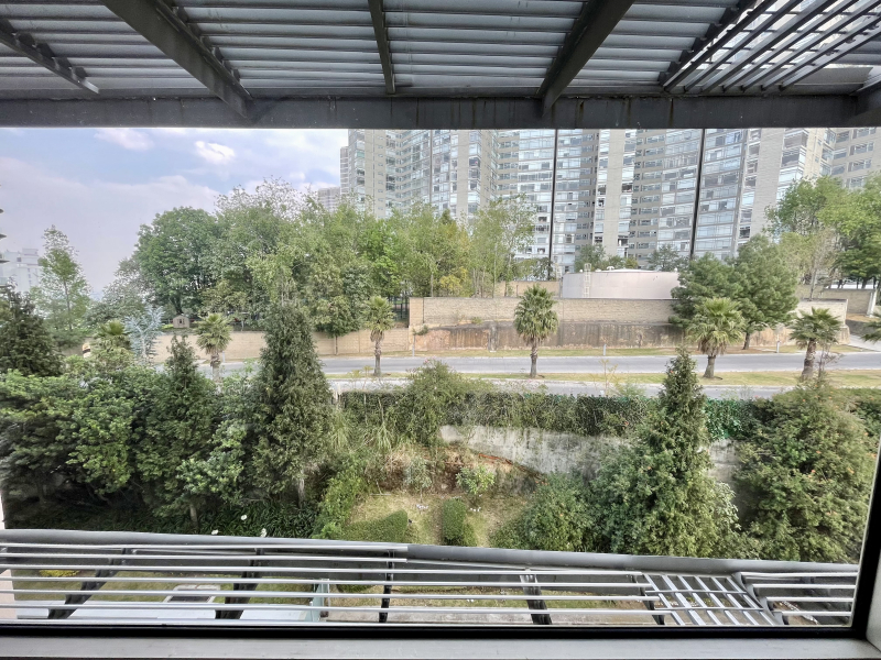 Departamento En Venta En Sáyabes, Bosque Real De Tres Recámaras 