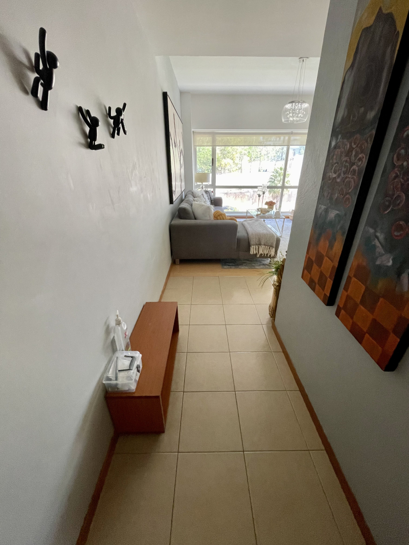 Departamento En Venta En Sáyabes, Bosque Real De Tres Recámaras 