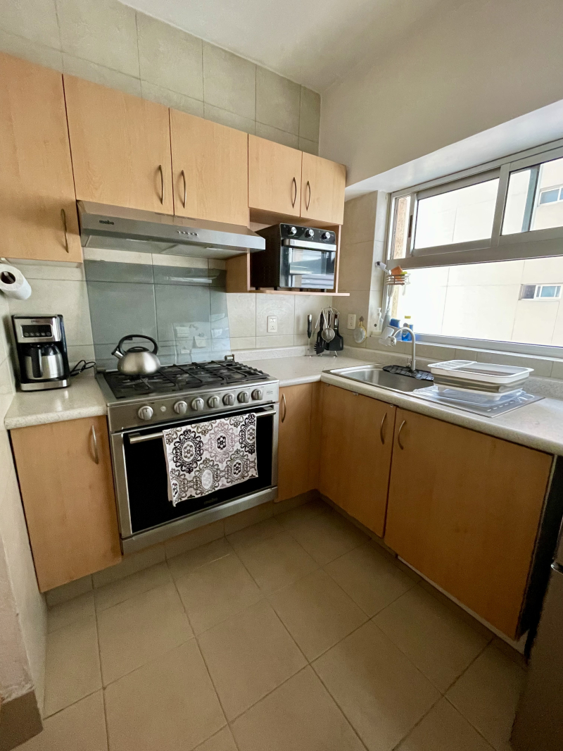 Departamento En Venta En Sáyabes, Bosque Real De Tres Recámaras 