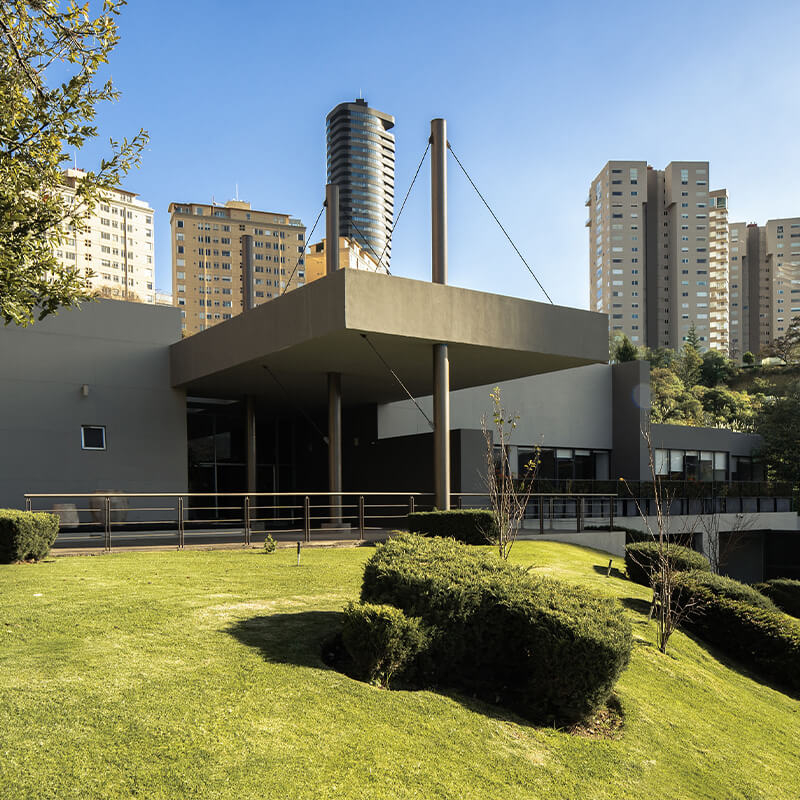 Departamento En Venta En Sáyabes, Bosque Real De Tres Recámaras 