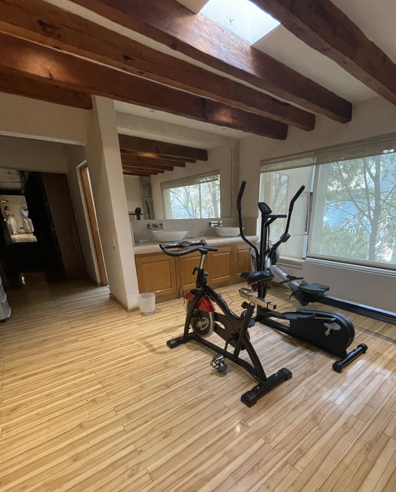 Casa En Venta En Paseo De Las Lomas, En Fraccionamiento Cerrado