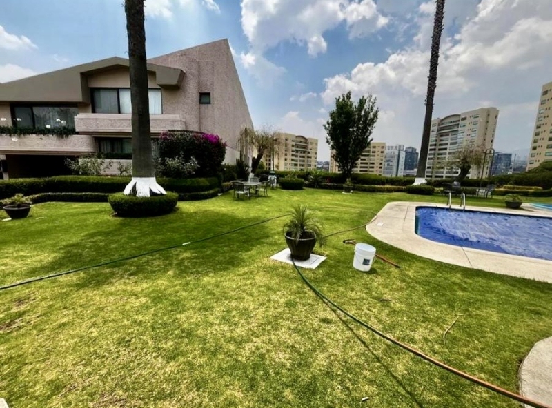 CASA EN VENTA EN PRIVADA - PLACET - AV. CLUB DE GOLF - LOMAS COUNTRY 