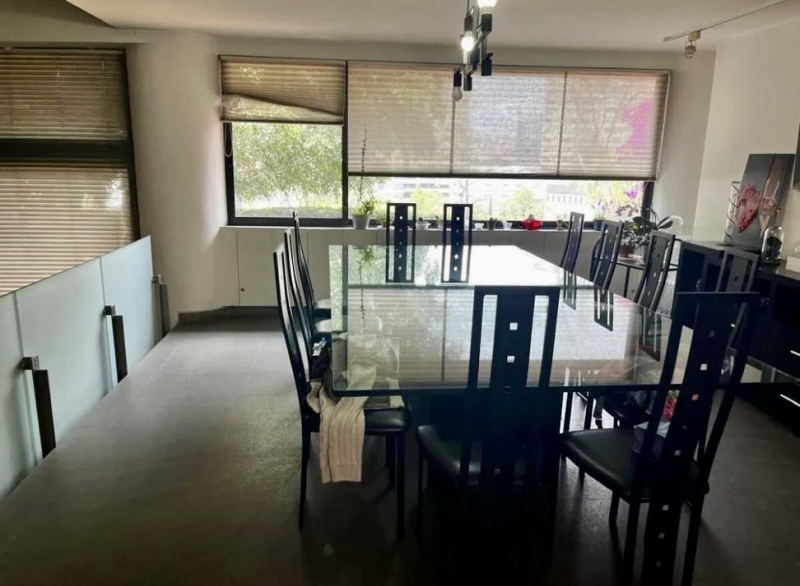 CASA EN VENTA EN PRIVADA - PLACET - AV. CLUB DE GOLF - LOMAS COUNTRY 